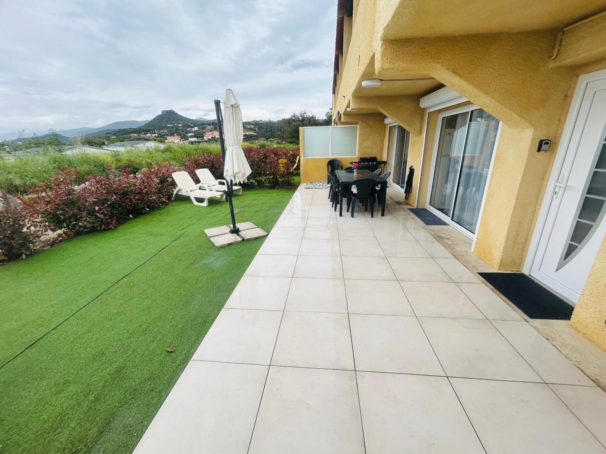 La Belle Vie F4 Bord De Plage Avec Jardin Calcatoggio  Eksteriør bilde